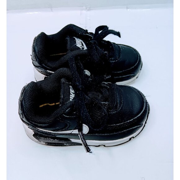 Nike Kids Black Air Max Sneakers Size 6C - Picture 3 of 7